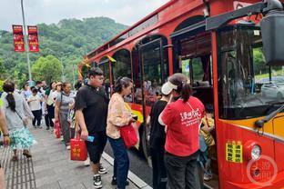 中国香港议员谈梅西解释：真当我们是傻子 他在中国香港一字不说